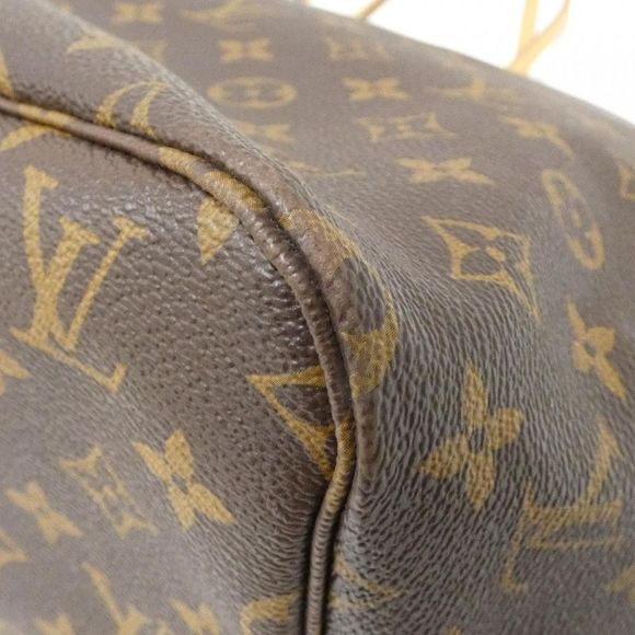Louis Vuitton Monogram Neverfull GM Bag - Picture 2 of 10